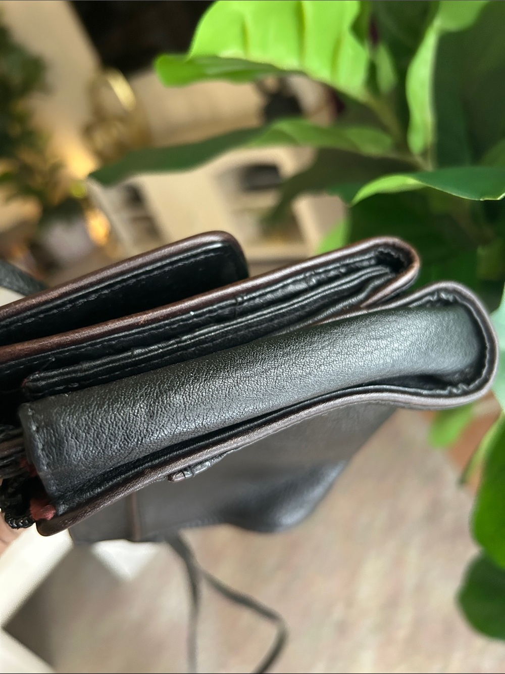 Brighton Nepal Pebbled Leather Croco-Embossed Crossbody Organizer - Picture 10 of 17